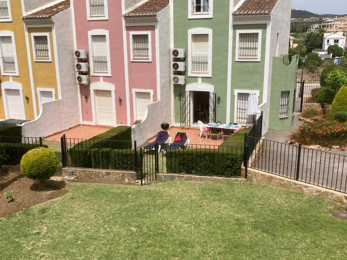3 Storey Townhouse - Costa Del Sol Bahia de Casares エクステリア 写真